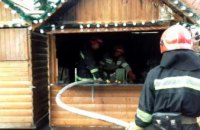 Во Львове произошел пожар на рождественской ярмарке (ВИДЕО)