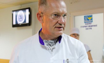 В больницу Мечникова поступил боец с осколочным ранением мозга
