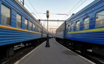 В марте скоростной поезд № 736 с Киева в Запорожье будет курсировать ежедневно