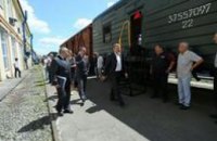 «Укрзалізниця» продемонстрировала модернизированный вагон для военного караула