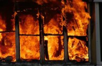 ​ В Днепре на Победе сгорела квартира: из огня вытащили пенсионерку