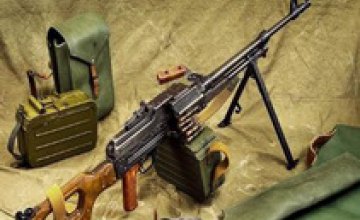 В Киеве СБУ раскрыла схему хищения оружия с госпредприятия