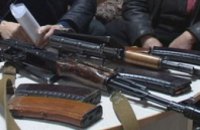 В Днепропетровской области мужчина добровольно сдал СБУ арсенал оружия