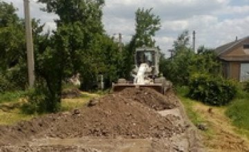  Ежедневный мониторинг: капитальный ремонт начался на улице Лесной в Царичанке (ФОТО)