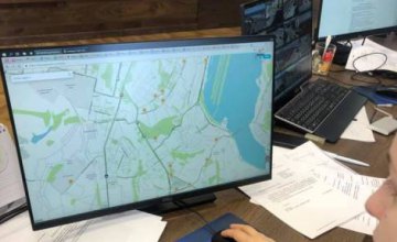 В Днепре создали Ситуационный центр Waze для оперативного информирования о проблемах на дорогах