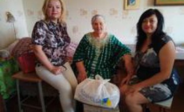 На Днепропетровщине депутаты ОппоБлока вместе с волонтерами Фонда Вилкула продолжают помогать нуждающимся 