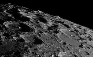 Ученые намерены бурить каналы на Луне