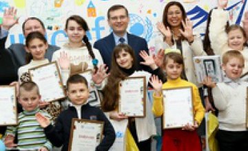В Киеве подвели итоги Всеукраинского конкурса детского рисунка «Нарисуй свои права» (ФОТО)