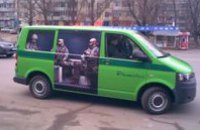 Боевики «ДНР» захватили инкассаторский автомобиль ПриватБанка, который вез зарплату донецким бюджетникам и шахтерам