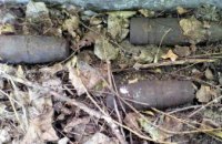 ​В Днепропетровской области мужчина во время проведения земельных работ обнаружил 11 боеприпасов