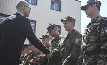 «Днепр-1» станет основой для украинского SWAT, - Яценюк