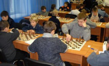 В Днепропетровске наградят победителей II международного шахматного фестиваля