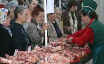 АМКУ расследует подорожание на рынке мяса 