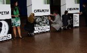 Сегодня в Украине появятся сигареты с фотоиллюстрациями изображений болезней, вызванных курением (ФОТО)