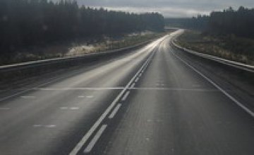  Кабмин обеспечит строительство 2 тыс. км автодорог