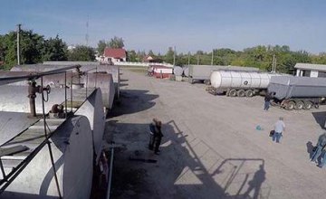 В Днепропетровской области ликвидировали незаконный нефтеперерабатывающий завод (ФОТО, ВИДЕО)