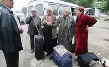 Россия: колонны с пострадавшими и беженцами из Цхинвала отправляют в Северную Осетию (ВИДЕО)