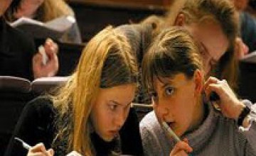В Украине пятиклассникам прекратят ставить оценки