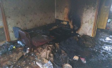 На Днепропетровщине мужчина погиб во время пожара в собственном доме (ФОТО)
