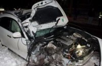  ДТП на проспекте Поля: водитель сбежал, бросив разбитый Infiniti