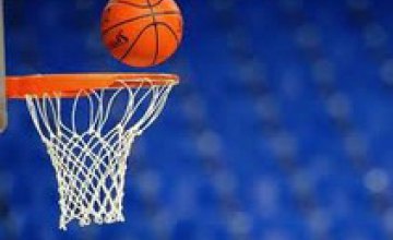 Днепропетровские баскетболисты сразятся с Запорожьем за звание лучшей команды Украины