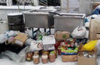 От пирожных до буржуек: жители Пятихатского района отправили помощь бойцам АТО