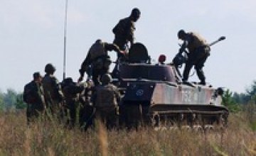 Десантники Днепропетровской области прошли двусторонние ротные тактические учения (ФОТО)