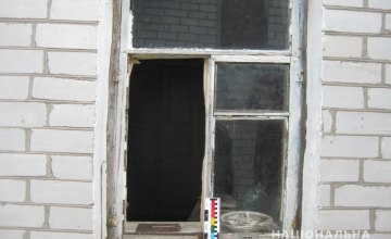 На Днепропетровщине 20-летний парень влез в дом пенсионера и ограбил его