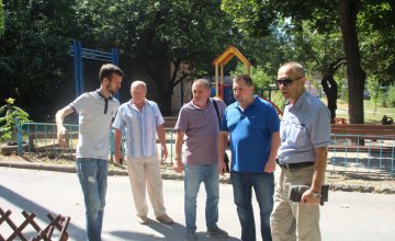 Приятно, когда люди готовы к сотрудничеству и проявляют инициативу: Дмитрий Щербатов о слаженной работе по благоустройству домов в Центральном районе