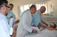 Днепропетровцы активно помогают раненым военным во время проведения АТО