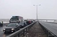 В Сербии из-за тумана столкнулись 25 автомобилей: есть погибшие