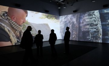 В музее АТО фильм о войне на Донбассе перевели на английский язык