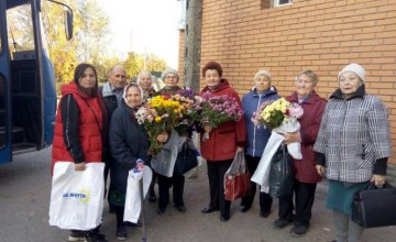 Ветераны из Днепра возложили цветы к мемориалу «Днепровский плацдарм» в с. Войсковое (ФОТО)