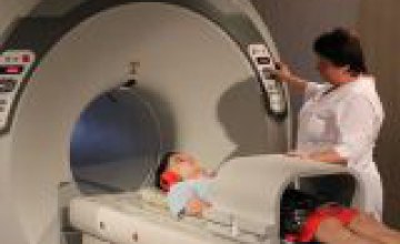 За несколько месяцев уникальным томографом в днепровском Центре матери и ребенка обследовали более полутысячи пациентов - Валент