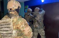 Похищение людей, сбыт наркотиков, насилие и разбой: на Днепропетровщине задержана преступная группировка
