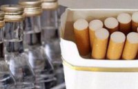 В Днепропетровской области за продажу алкоголя и сигарет подросткам оштрафовали 270 человек