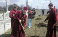 В Павлограде духовенство и депутаты облагородили кладбище для священников