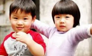  Пекин позволил парам заводить двоих детей без разрешения