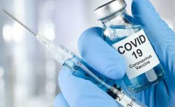 В центрах массовой вакцинации Днепропетровщины сделали более 945 тыс прививок от COVID-19