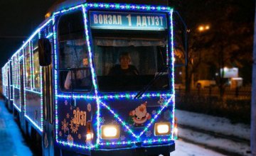 Как будет работать  общественный транспорт в Днепре на Новый год и Рождество (РАСПИСАНИЕ)