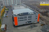 В Слобожанском заканчивают строить «с нуля» бассейн