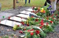В Днепропетровске почтили память погибших бойцов 25-й воздушно-десантной бригады 