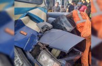 В Днепре легковушка столкнулась с пассажирским автобусом «Днепр-Каменское»: есть пострадавшие (ФОТО)