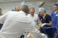 В больнице им. Мечникова спасают бойца АТО, подорвавшегося на растяжке