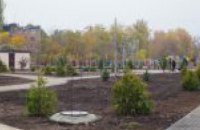В Марганце на месте пустыря появился комфортный парк для отдыха тысяч горожан – Валентин Резниченко