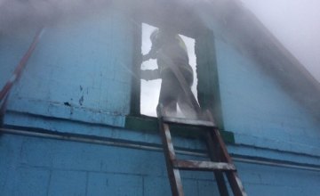 ​В АНД районе Днепра сгорела летняя кухня (ФОТО)