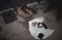 В Днепропетровске СБУ «на горячем» задержала торговца оружием