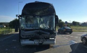 Под Львовом автобус с детьми попал в ДТП: есть пострадавшие