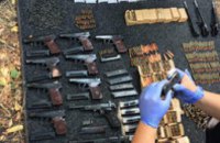 В Мариуполе обнаружен огромный схрон боевиков (ФОТО)