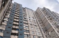 В Днепропетровской области полуторагодовалая девочка выпала из окна на 3-м этаже 